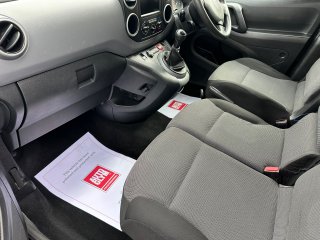/photos/12403/052a40f9-379e-4963-7f41-d644ad52e87b_i320x240.jpg