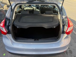 /photos/12403/1976bb90-e263-c28d-cb11-22bb199d5456_i320x240.jpg