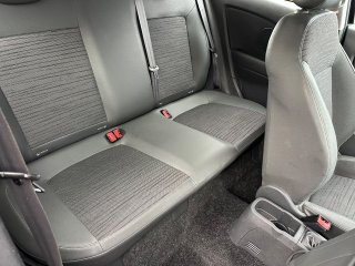 /photos/12403/21c46449-b1dd-7204-bc0a-c1bd5f91a8fa_i320x240.jpg