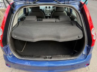 /photos/12403/25e34bdc-1641-7ed3-2e9d-633c34b0354a_i320x240.jpg