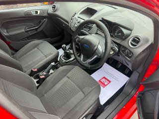 /photos/12403/42ae82f6-554a-2c35-f010-8b1c9f37a67c_i320x240.jpg