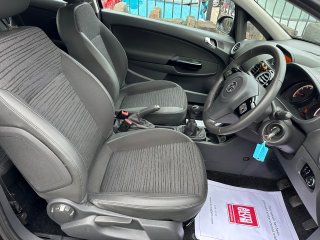 /photos/12403/4acbdffb-5fe9-593a-00cd-f6130fe29eff_i320x240.jpg