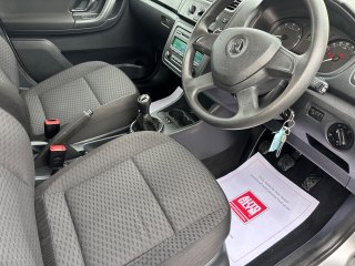/photos/12403/4c540d81-4f78-1e5b-321f-eb4801517c1b_i320x240.jpg