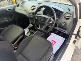 /photos/12403/59b31ab4-ce0c-46c3-815a-30fdb881d54a_i320x240.jpg