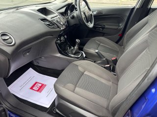 /photos/12403/5cc8a959-33f4-7b9b-45ce-3060e447953a_i320x240.jpg