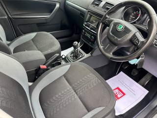 /photos/12403/60b63f52-b3e6-8be4-f9df-24c39e402f80_i320x240.jpg