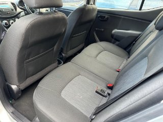 /photos/12403/734c5215-4d1c-427f-8a3a-b2f2b1015e69_i320x240.jpg