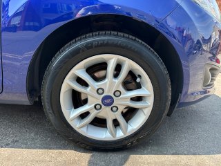 /photos/12403/7d18dc0d-ab4b-6063-b584-5903e3325694_i320x240.jpg
