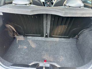 /photos/12403/84f8af05-6c5f-806f-f10b-f2ba7d4d9116_i320x240.jpg