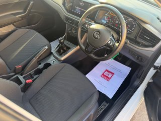 /photos/12403/92009ae9-0e63-c7f4-1d18-50708b0a9990_i320x240.jpg
