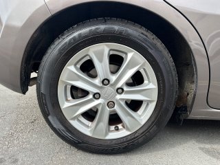 /photos/12403/97fe9aa5-e448-9081-824c-f29793ac0e14_i320x240.jpg