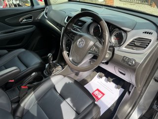 /photos/12403/a847f4cd-9672-273f-f8b9-ab077d43c930_i320x240.jpg