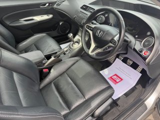 /photos/12403/ac1f2922-c0a3-f89d-5495-595a4c41f285_i320x240.jpg