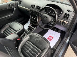 /photos/12403/bba43b3f-c980-ca96-ca17-f8ad8ab8b5c3_i320x240.jpg