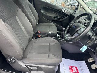 /photos/12403/c5a9a0bc-b231-4492-4c87-4546b3ce5c10_i320x240.jpg