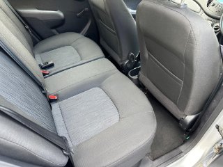 /photos/12403/e37c554c-897c-4a0e-a928-6d33a12e3a8a_i320x240.jpg