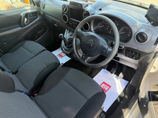 /photos/12403/edc9ece8-4eaa-f81d-b7f5-551c196bf275_i320x240.jpg